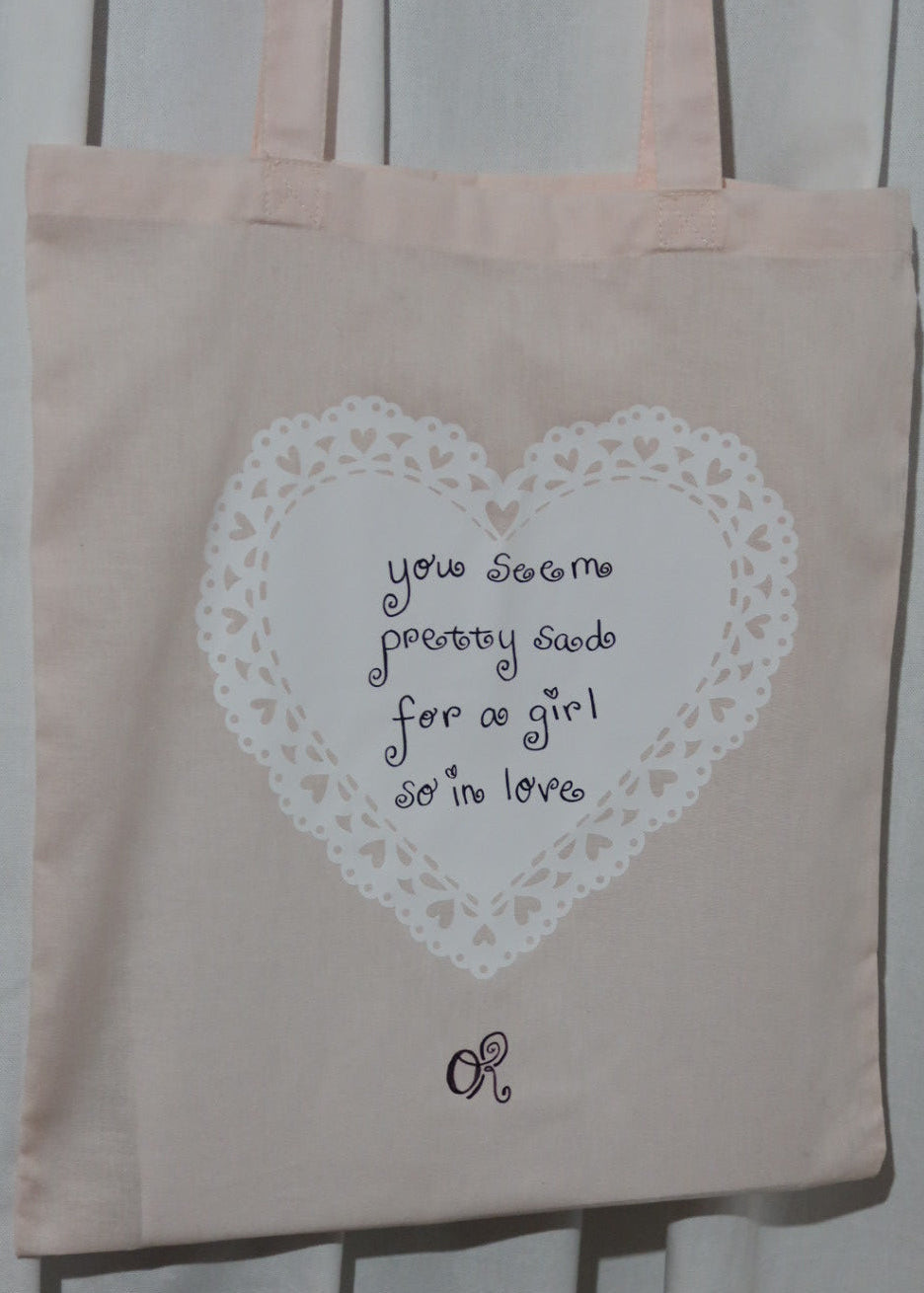 Tote bag "girl so in love" 💘