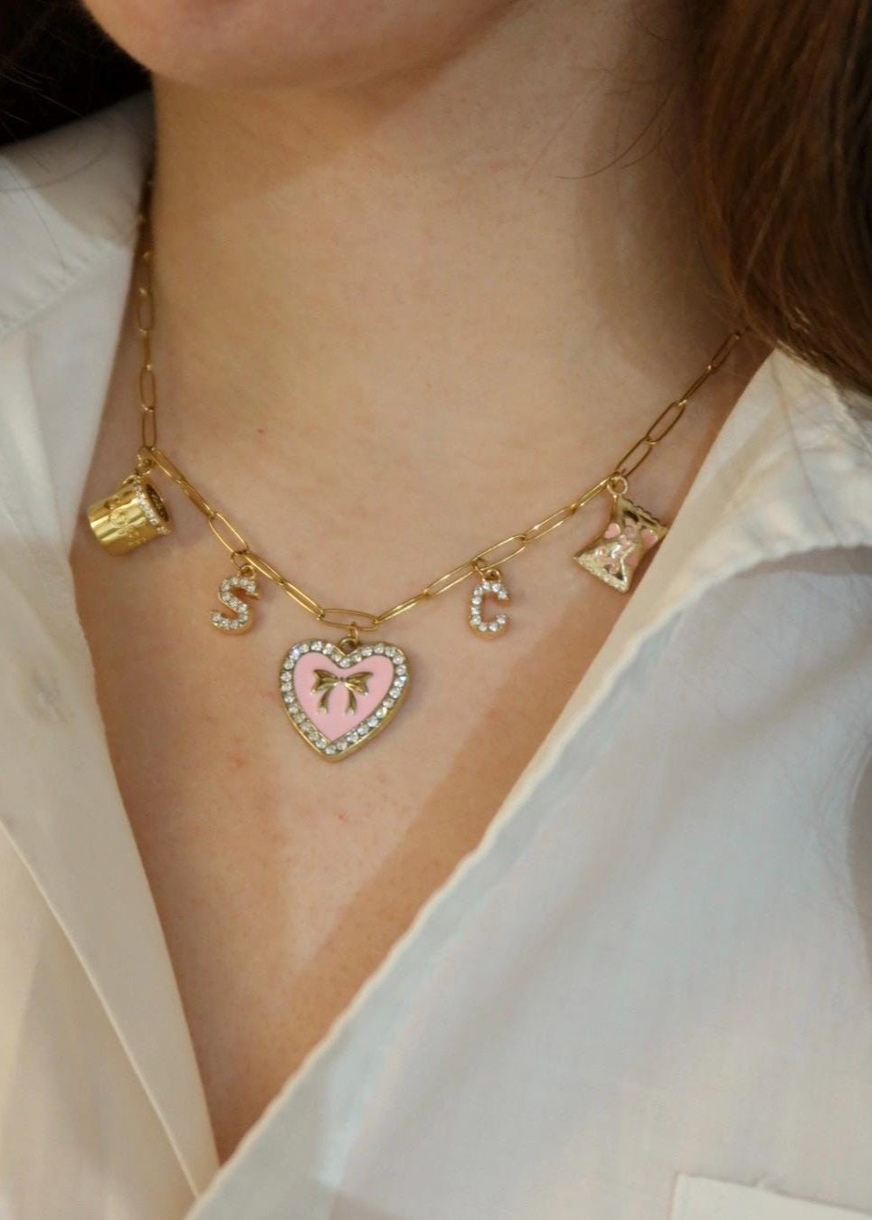 Collier à charms "SC"